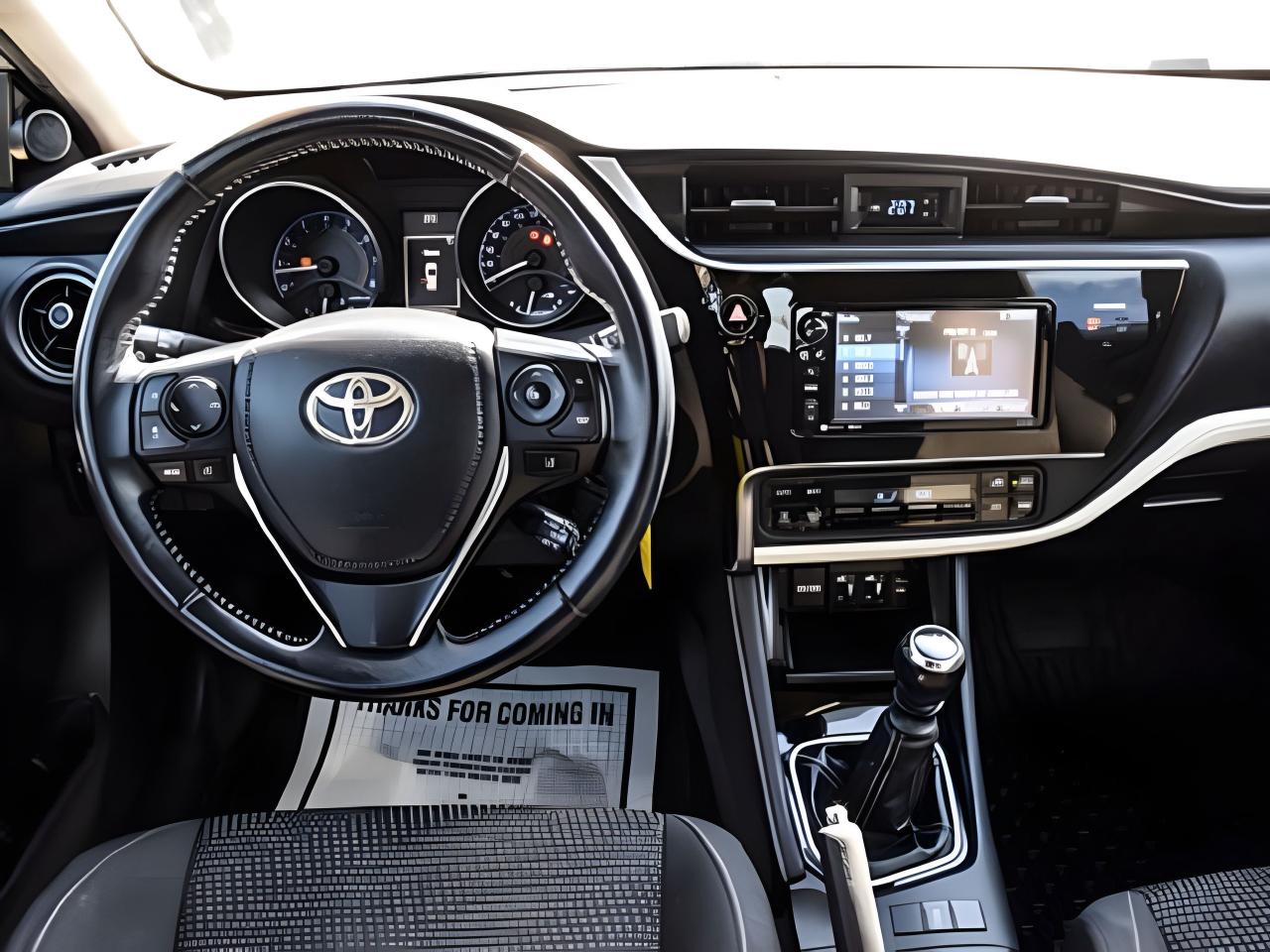 2018 Toyota Corolla iM Manual EXCELLENT CONDITION WE FINANCE ALL CREDIT Photo