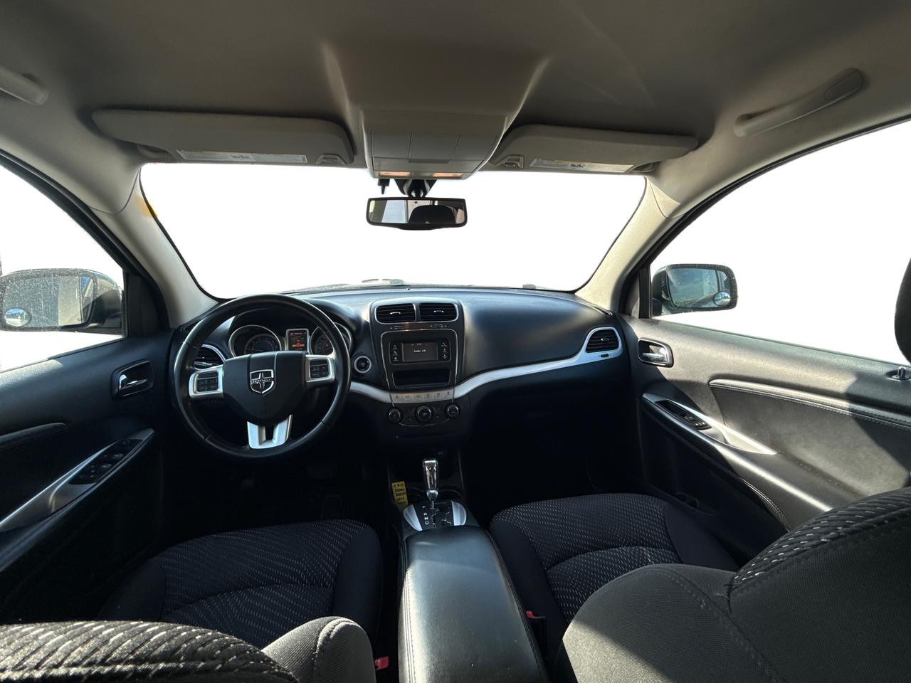 2015 Dodge Journey SXT 7 PASS HEATED SEATS LOADED WE FINANCE ALL! Photo