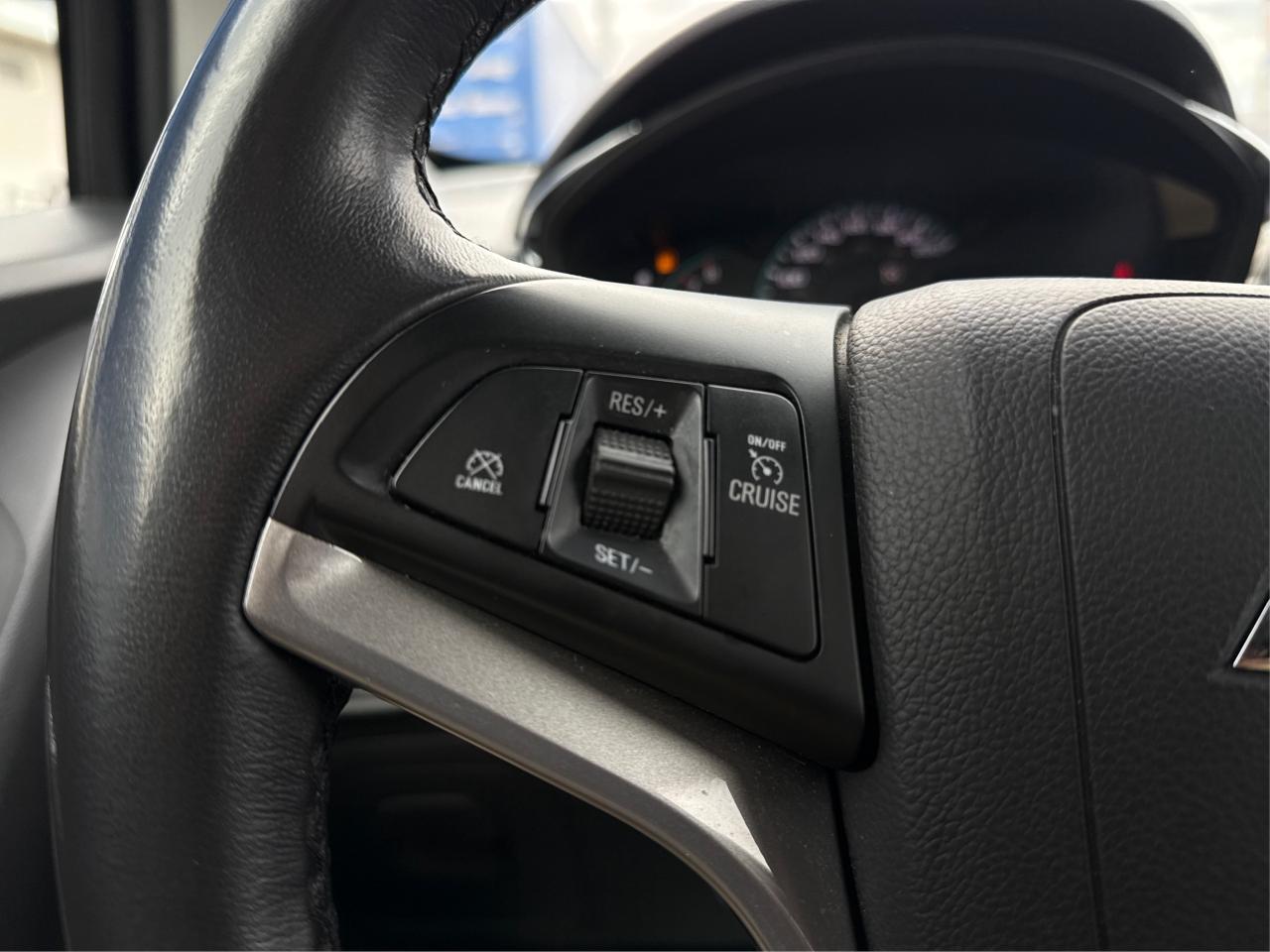 2020 Chevrolet Trax AWD CRUISE REAR CAM LOADED WE FINANCE ALL CREDIT! Photo