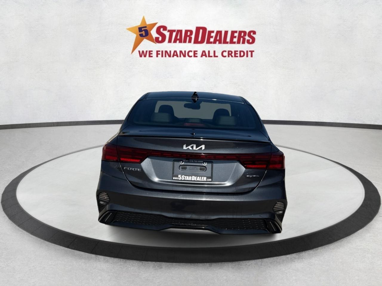 2023 Kia Forte GT 1 OWNER LEATHER ROOF  WE FINANCE ALL CREDIT Photo