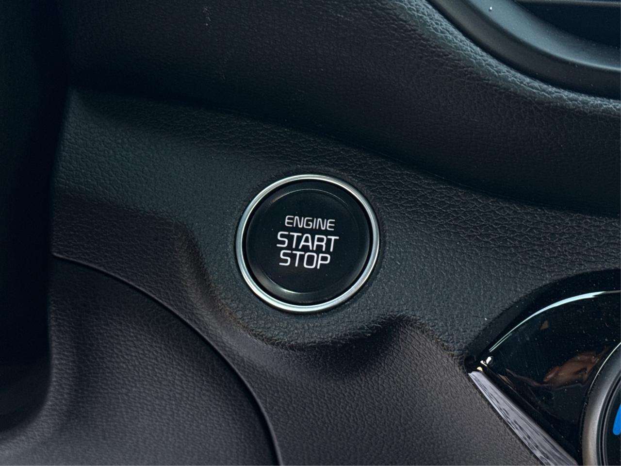 2023 Kia Forte GT 1 OWNER LEATHER ROOF  WE FINANCE ALL CREDIT Photo