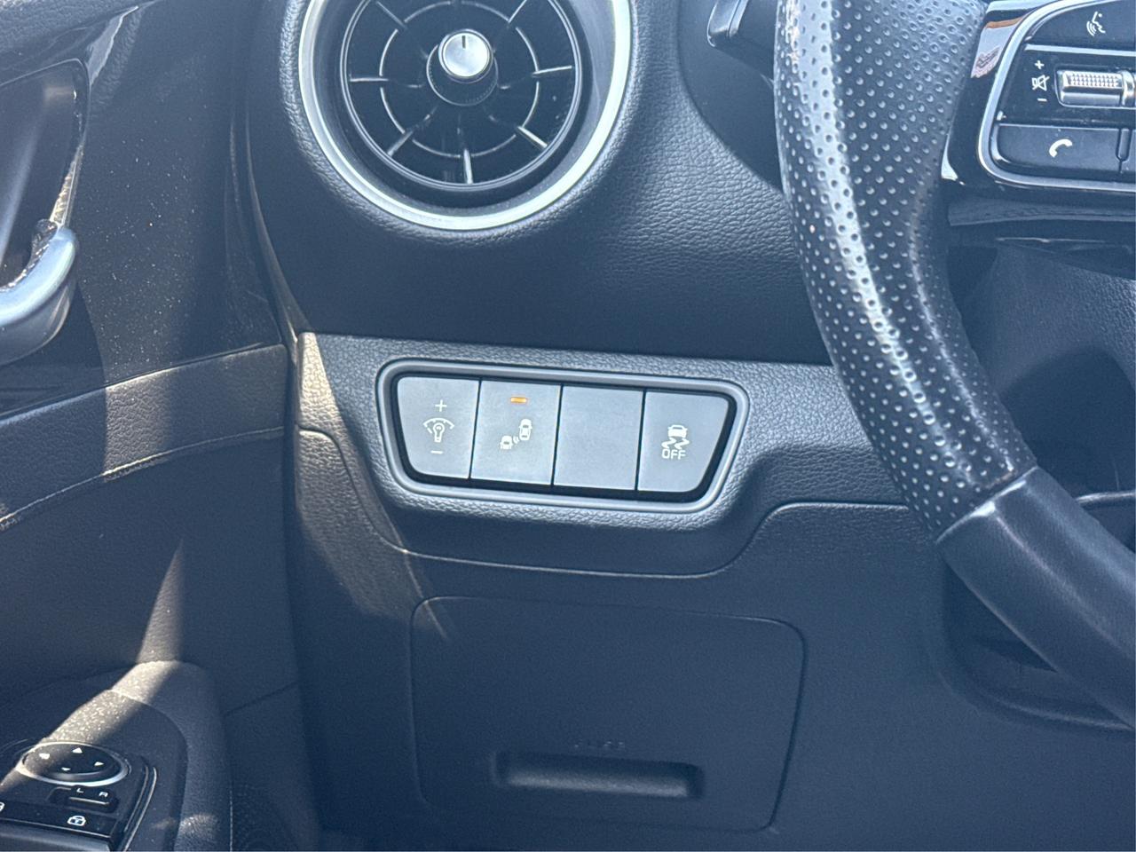 2023 Kia Forte GT 1 OWNER LEATHER ROOF  WE FINANCE ALL CREDIT Photo