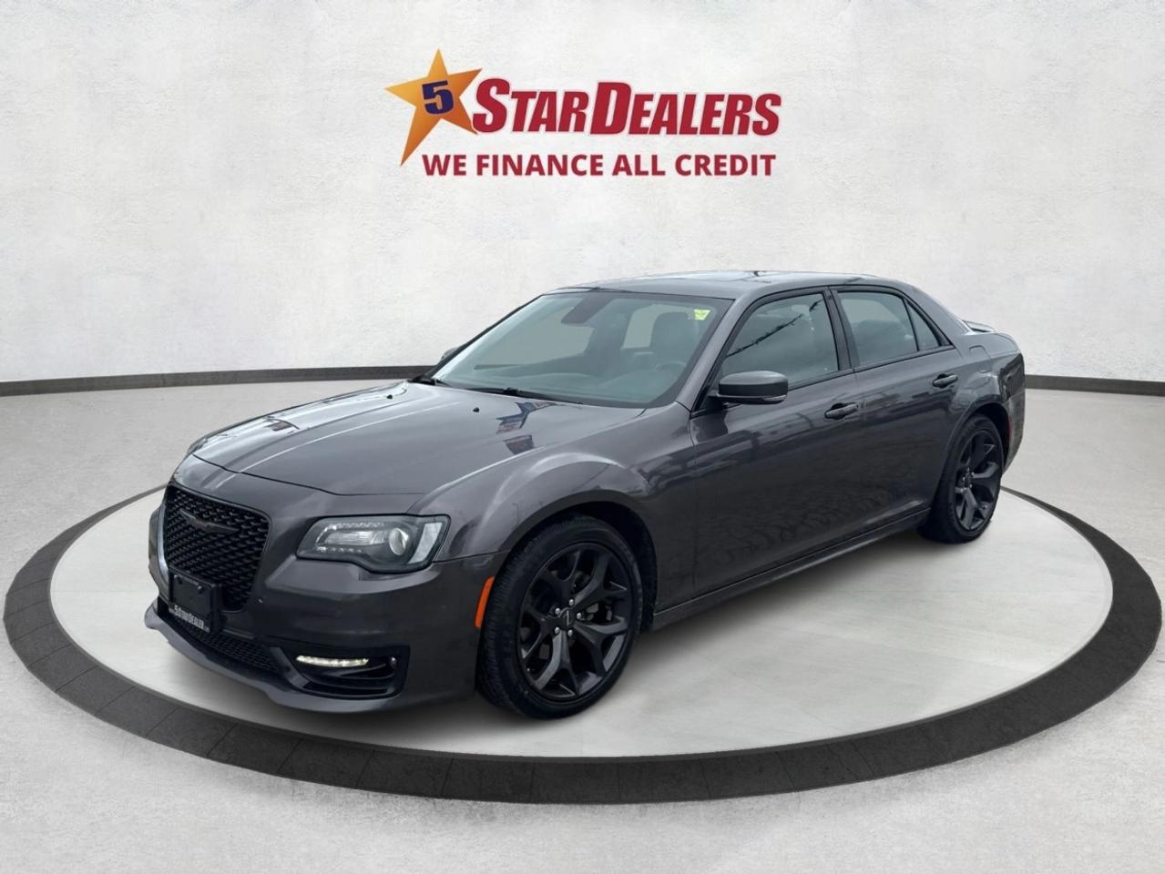 2022 Chrysler 300 LEATHER SUNROOF H-SEATS! WE FINANCE ALL CREDIT! Photo