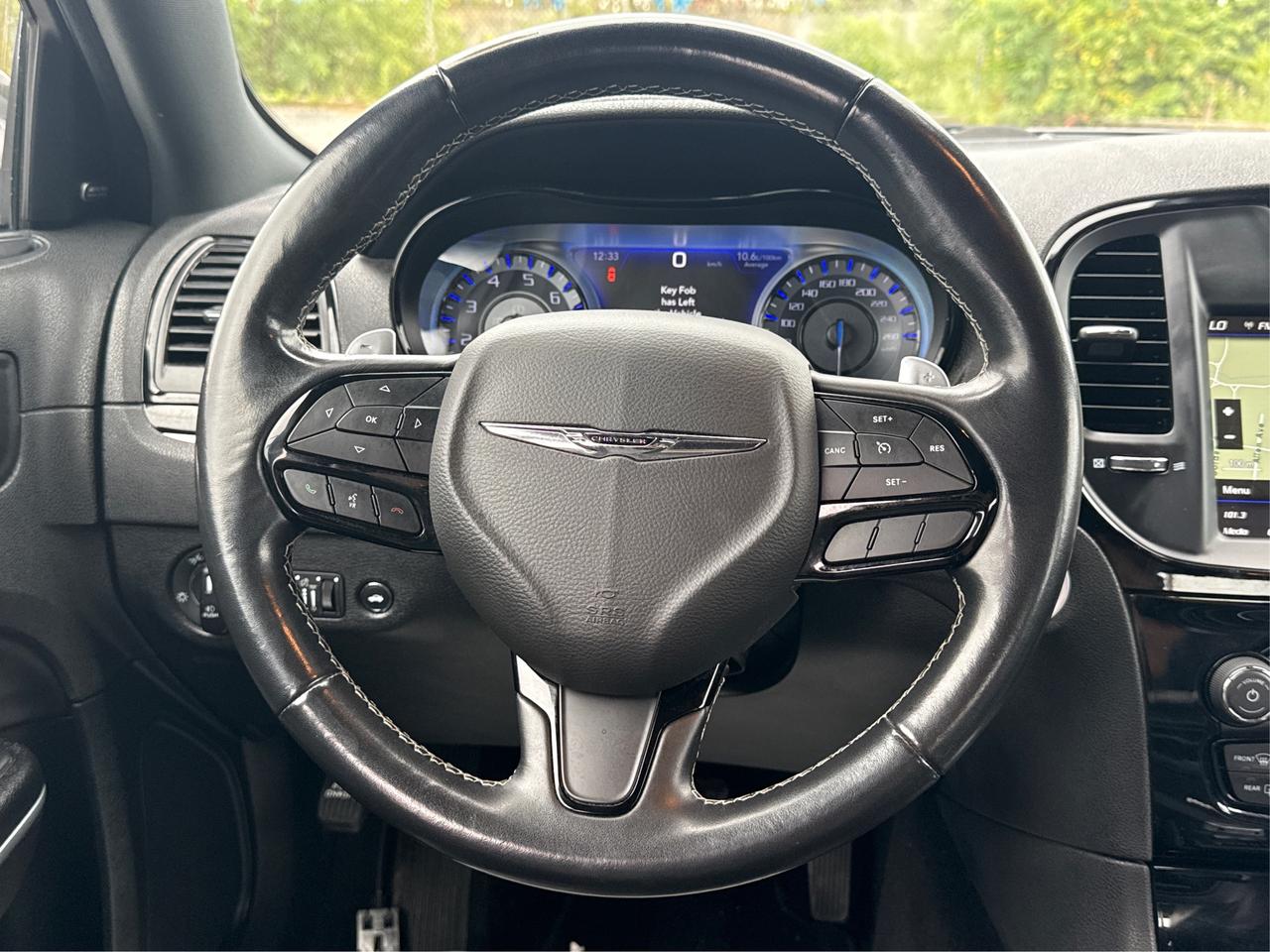 2022 Chrysler 300 LEATHER SUNROOF H-SEATS! WE FINANCE ALL CREDIT! Photo