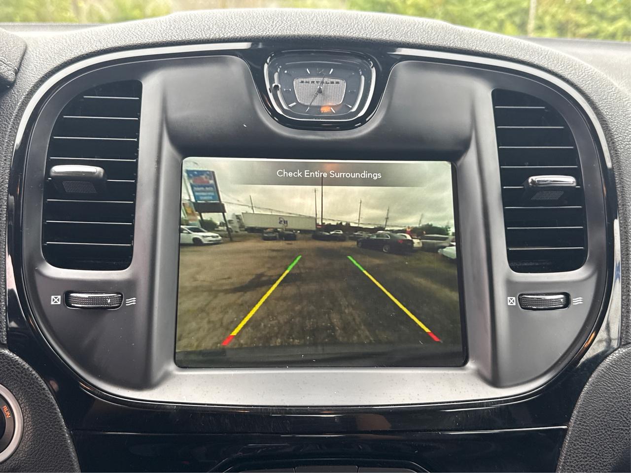 2022 Chrysler 300 LEATHER SUNROOF H-SEATS! WE FINANCE ALL CREDIT! Photo