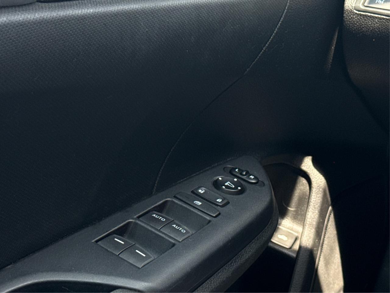 2019 Honda Civic Sedan LX Cruise MINT MUST SEE WE FINANCE ALL CREDIT Photo