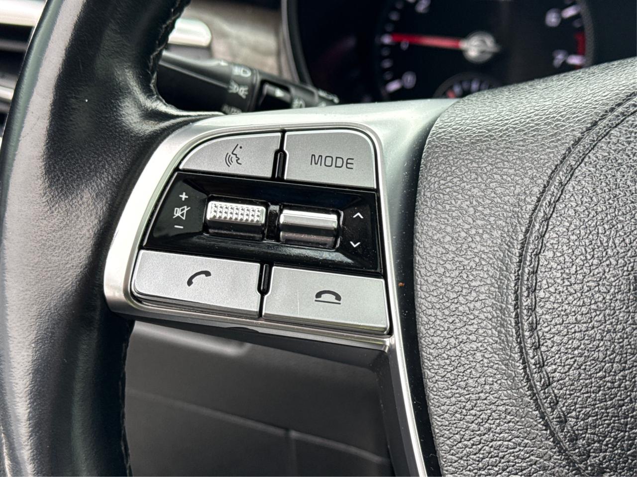 2020 Kia Telluride NAV LEATHER SUNROOF LOADED! WE FINANCE ALL CREDIT Photo