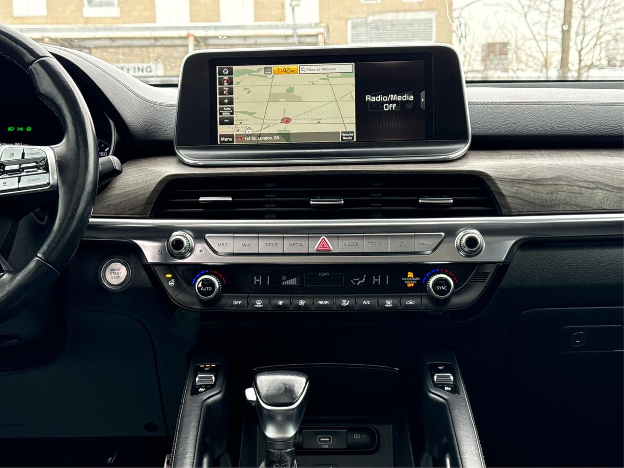 2020 Kia Telluride NAV LEATHER SUNROOF LOADED! WE FINANCE ALL CREDIT Photo