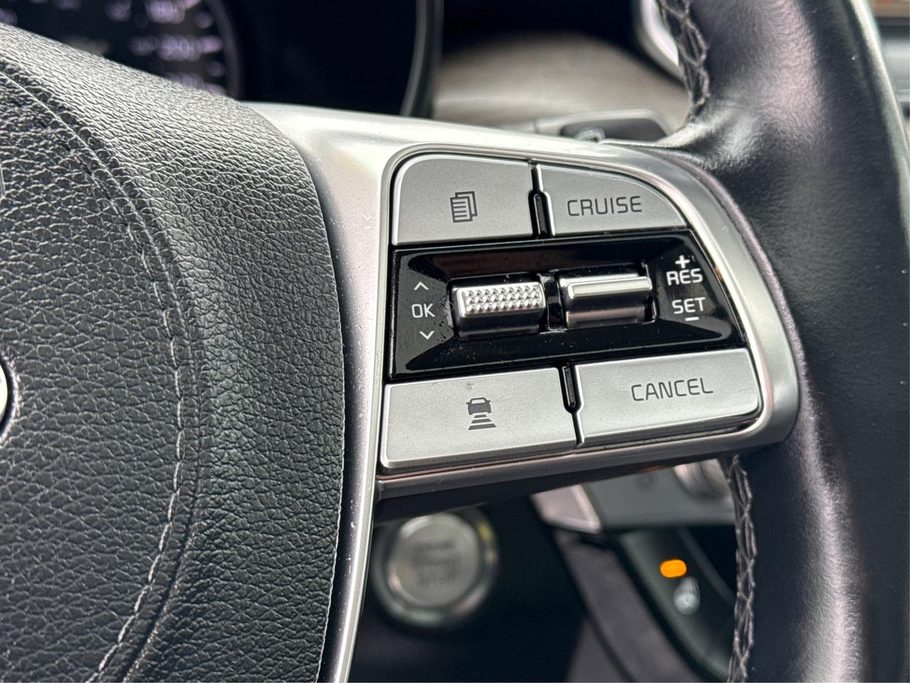 2020 Kia Telluride NAV LEATHER SUNROOF LOADED! WE FINANCE ALL CREDIT Photo