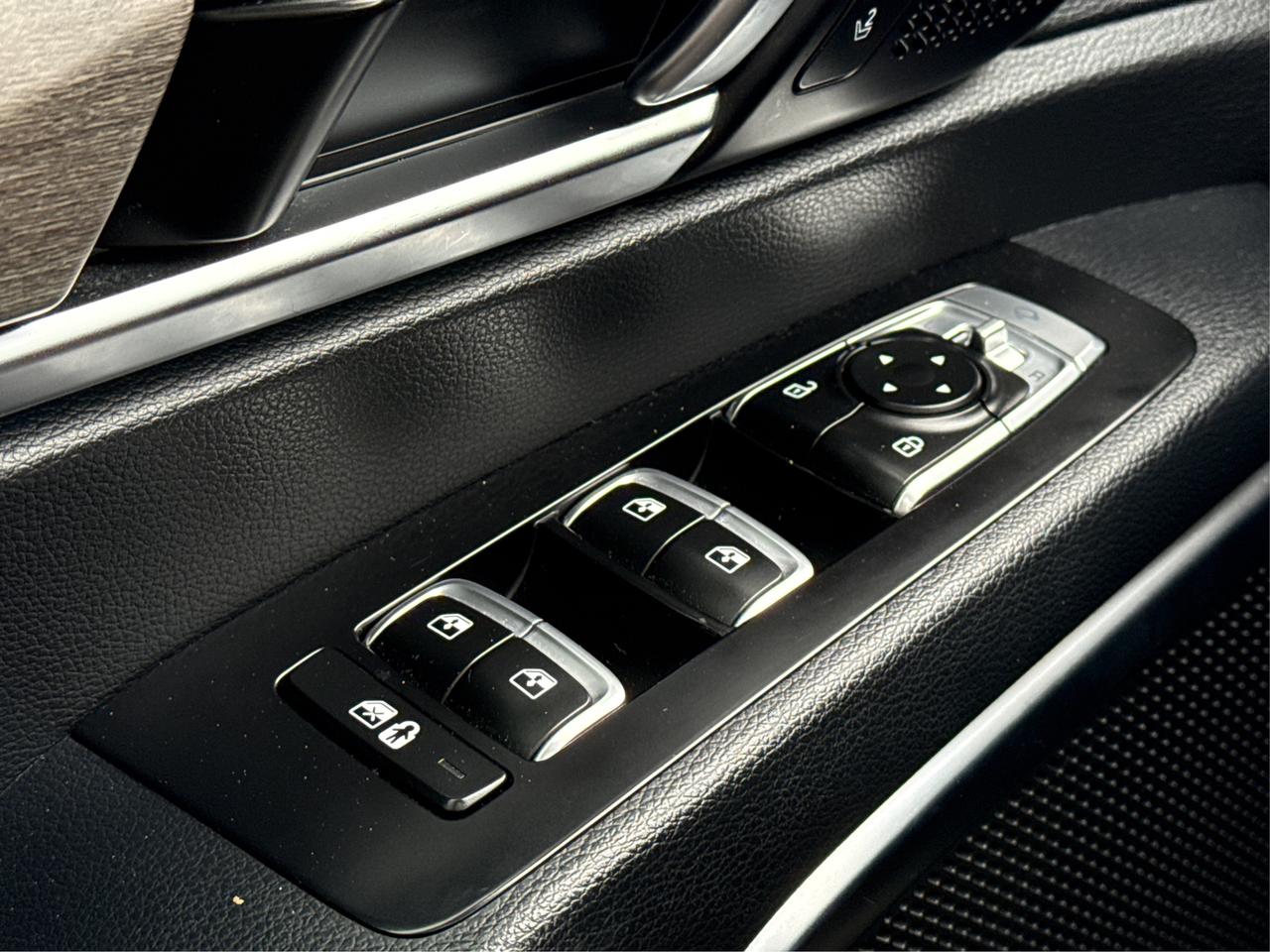 2020 Kia Telluride NAV LEATHER SUNROOF LOADED! WE FINANCE ALL CREDIT Photo