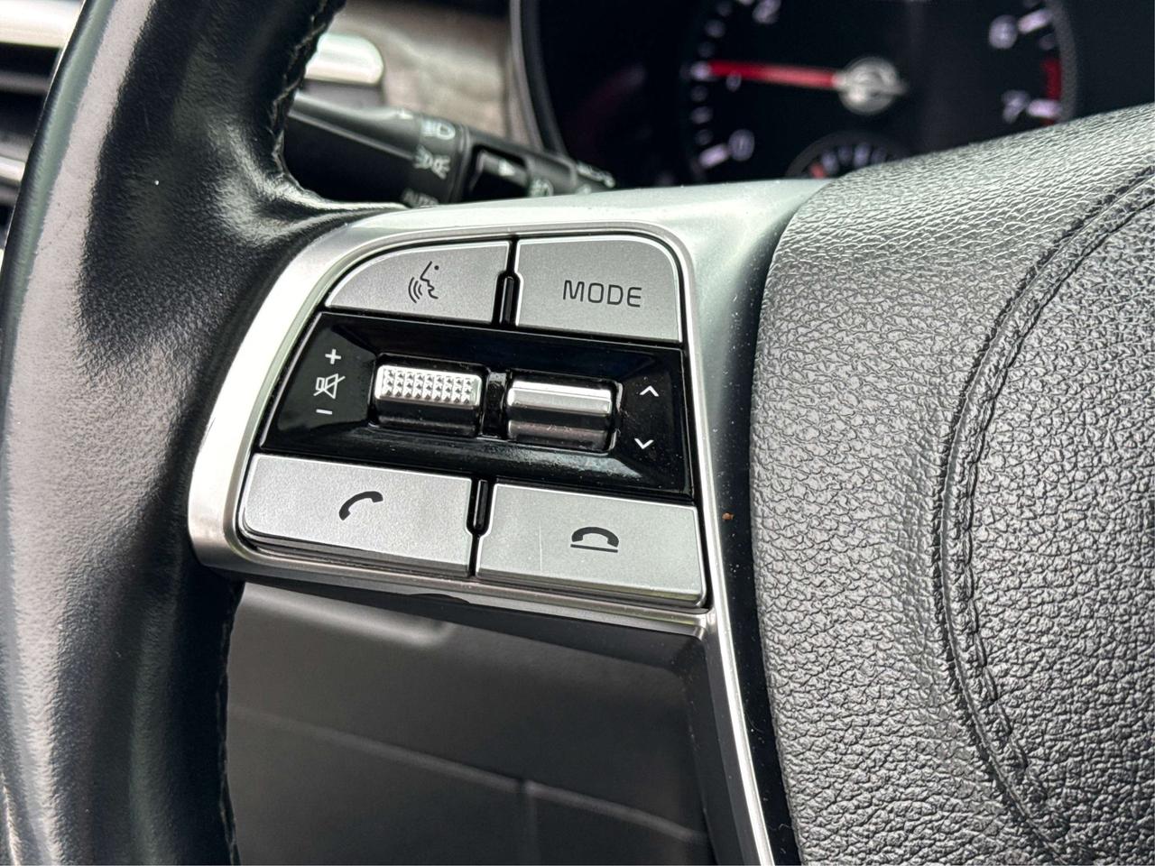 2020 Kia Telluride NAV LEATHER SUNROOF LOADED! WE FINANCE ALL CREDIT Photo