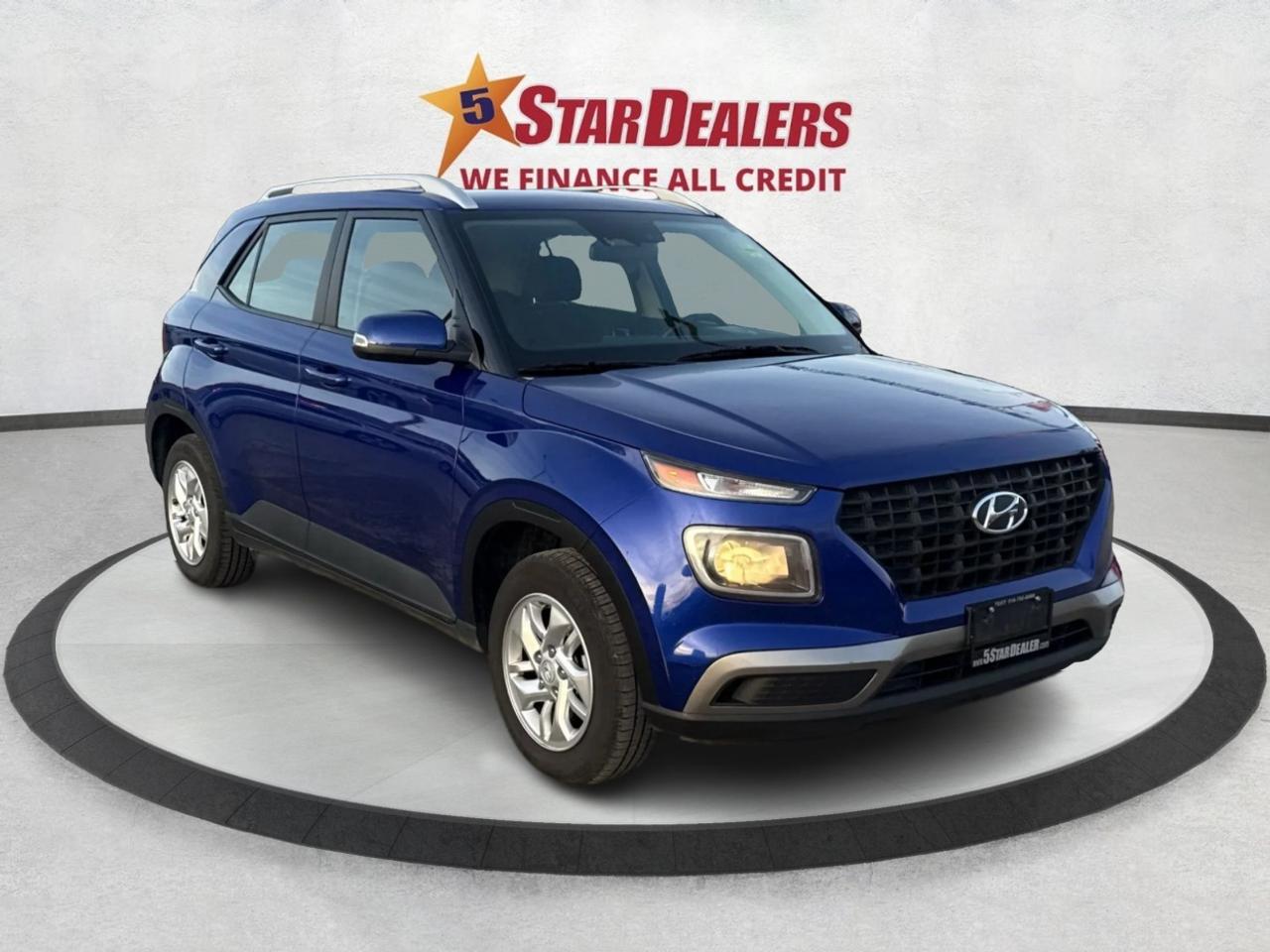 2023 Hyundai Venue HEATED SEATS CLEAN MUST SEE WE FINANCE ALL CREDIT Photo0