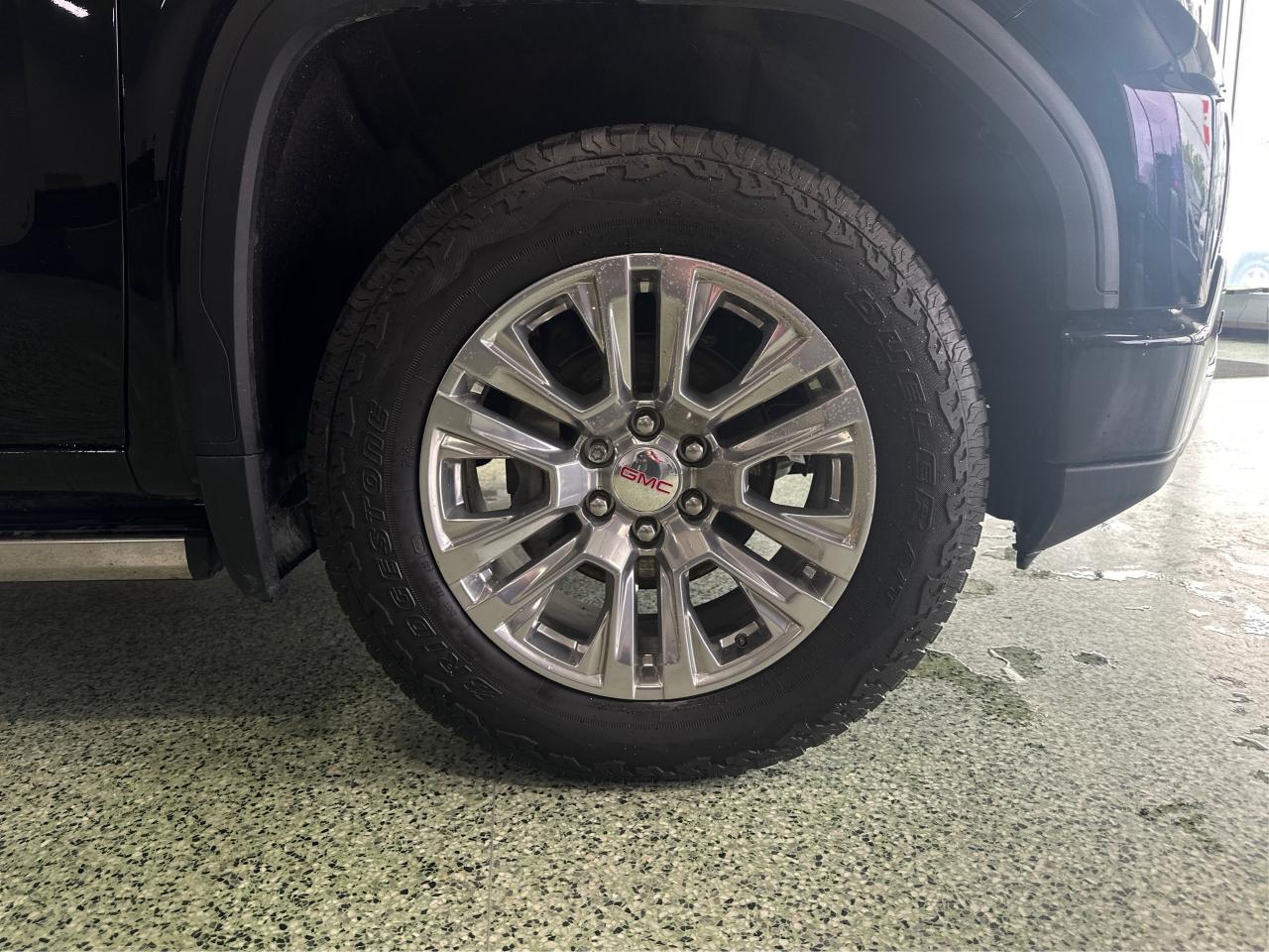 2024 GMC Sierra 1500 4WD Denali SUNROOF NAV LEATHER 1OWNER WE FINANCE Photo