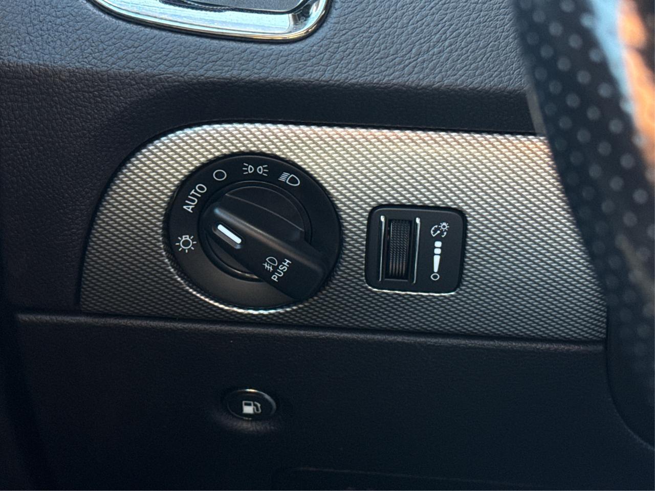 2020 Dodge Durango NAV LEATHER SUNROOF LOADED! WE FINANCE ALL CREDIT Photo