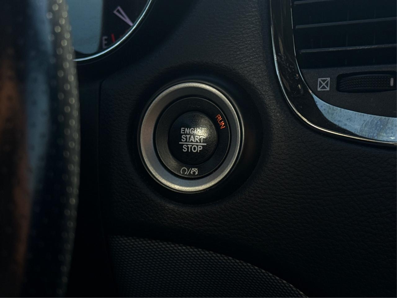 2020 Dodge Durango NAV LEATHER SUNROOF LOADED! WE FINANCE ALL CREDIT Photo