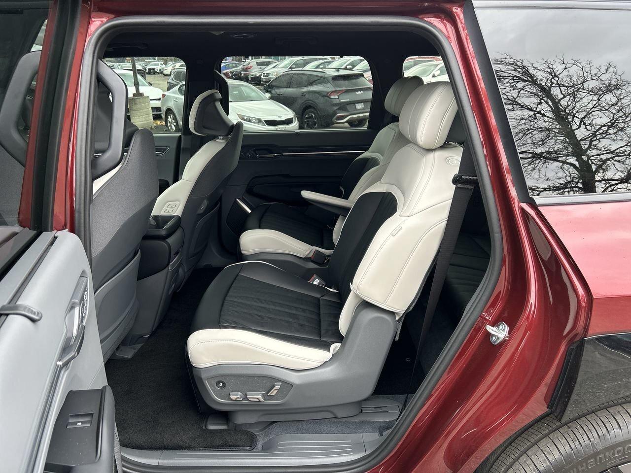 2026 Kia EV9 Land w/GT-Line Package AWD Executive Driven Demo Photo