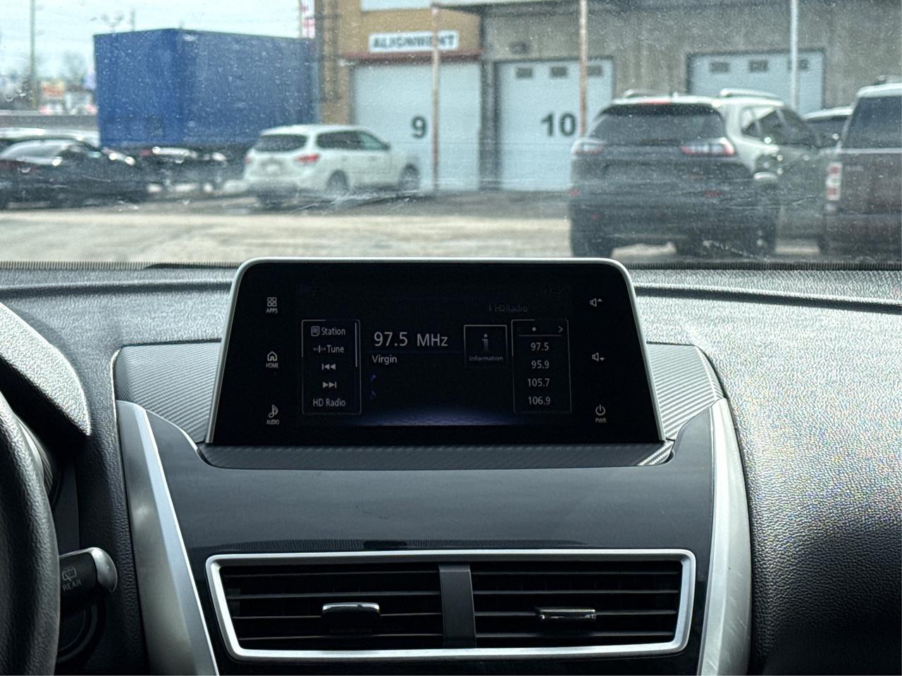 2019 Mitsubishi Eclipse Cross AWD CRUISE HEATED SEATS WE FINANCE ALL CREDIT! Photo