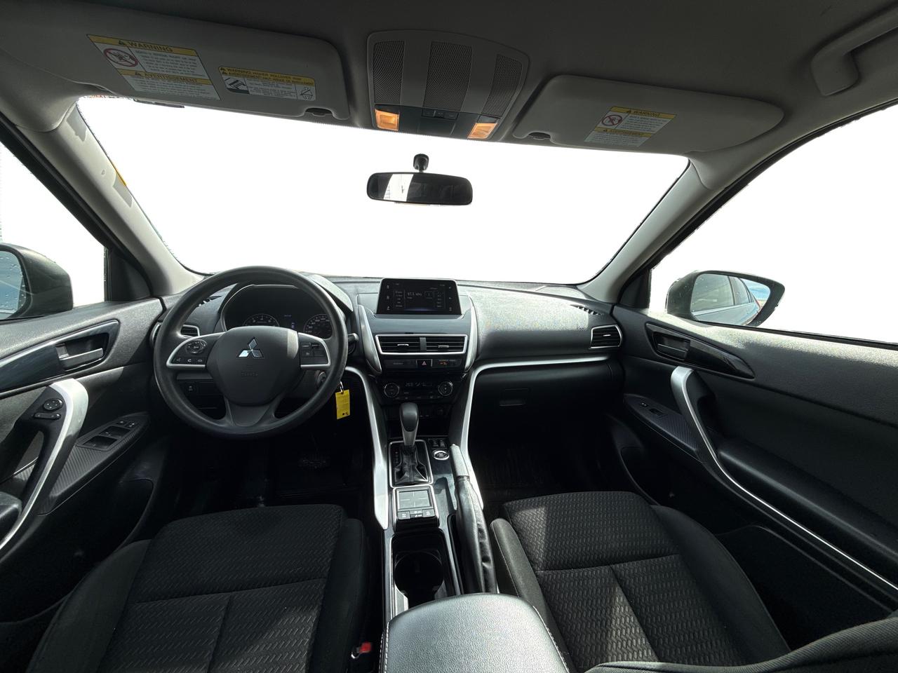 2019 Mitsubishi Eclipse Cross AWD CRUISE HEATED SEATS WE FINANCE ALL CREDIT! Photo