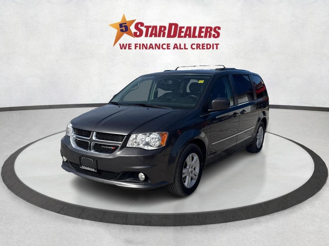 2016 Dodge Grand Caravan Crew Plus NAV LEATHER SUNROOF WE FINANCE ALL CREDT Photo2