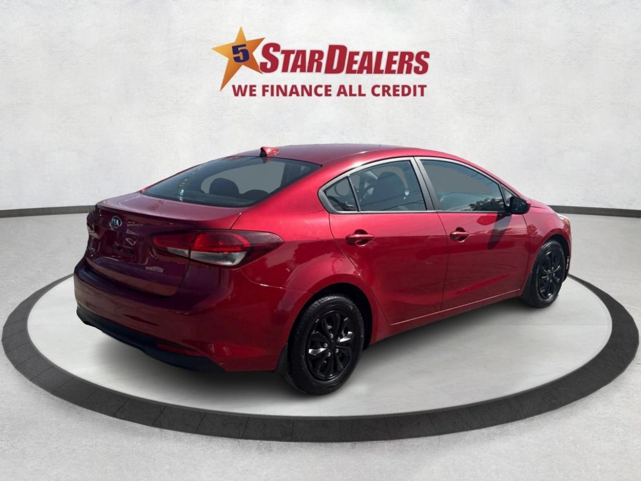 2017 Kia Forte LX+ HEATED SEATS R CAM WE FINANCE ALL CREDIT! Photo