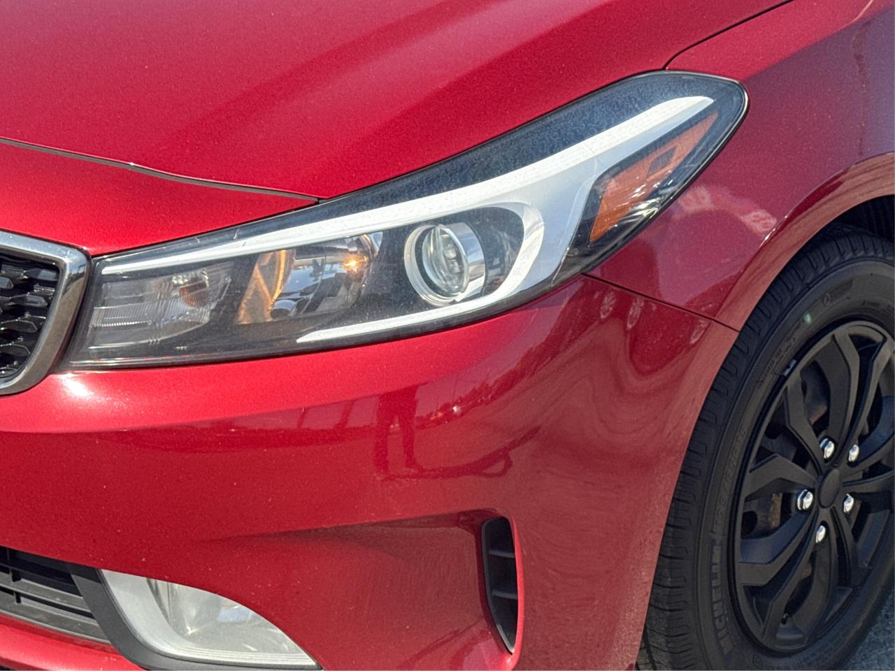 2017 Kia Forte LX+ HEATED SEATS R CAM WE FINANCE ALL CREDIT! Photo