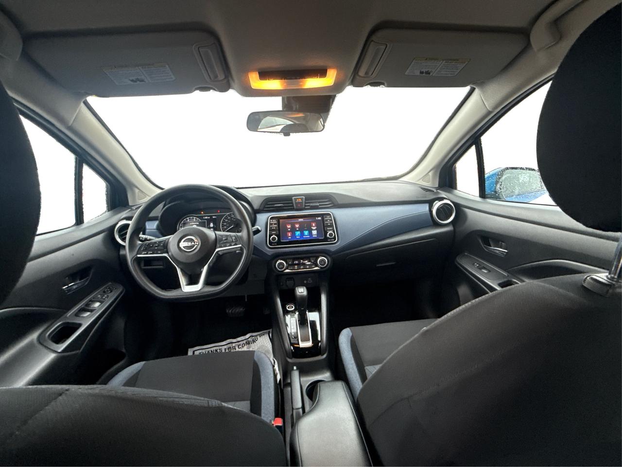 2023 Nissan Versa SV HEATED SEATS MINT CONDITION! LOW KM! MUST SEE! Photo