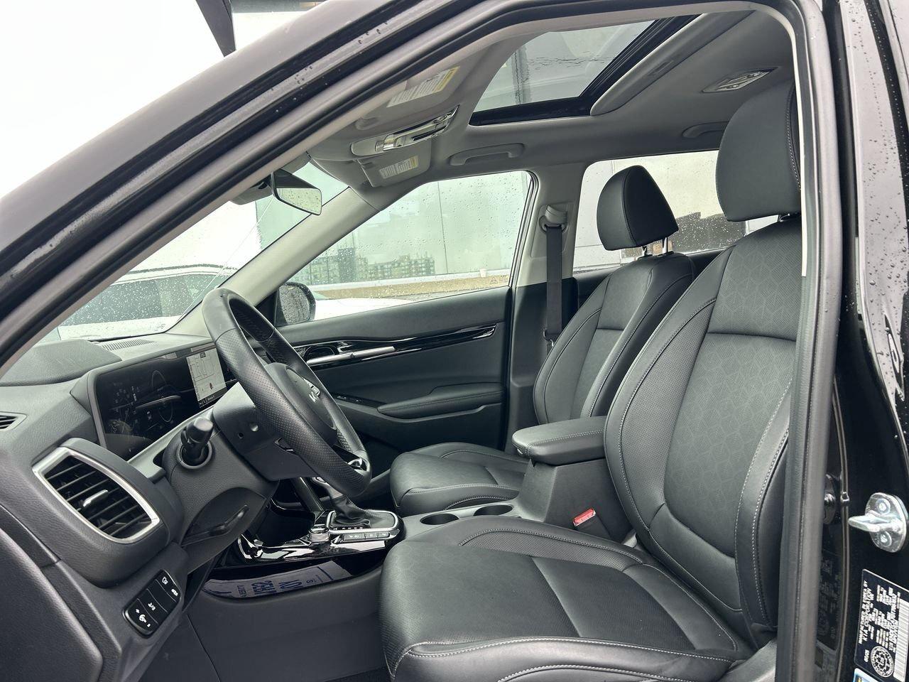 2026 Kia Seltos SX AWD w/Black Interior HUD PREMIUM SOUND NAVIGATI Photo