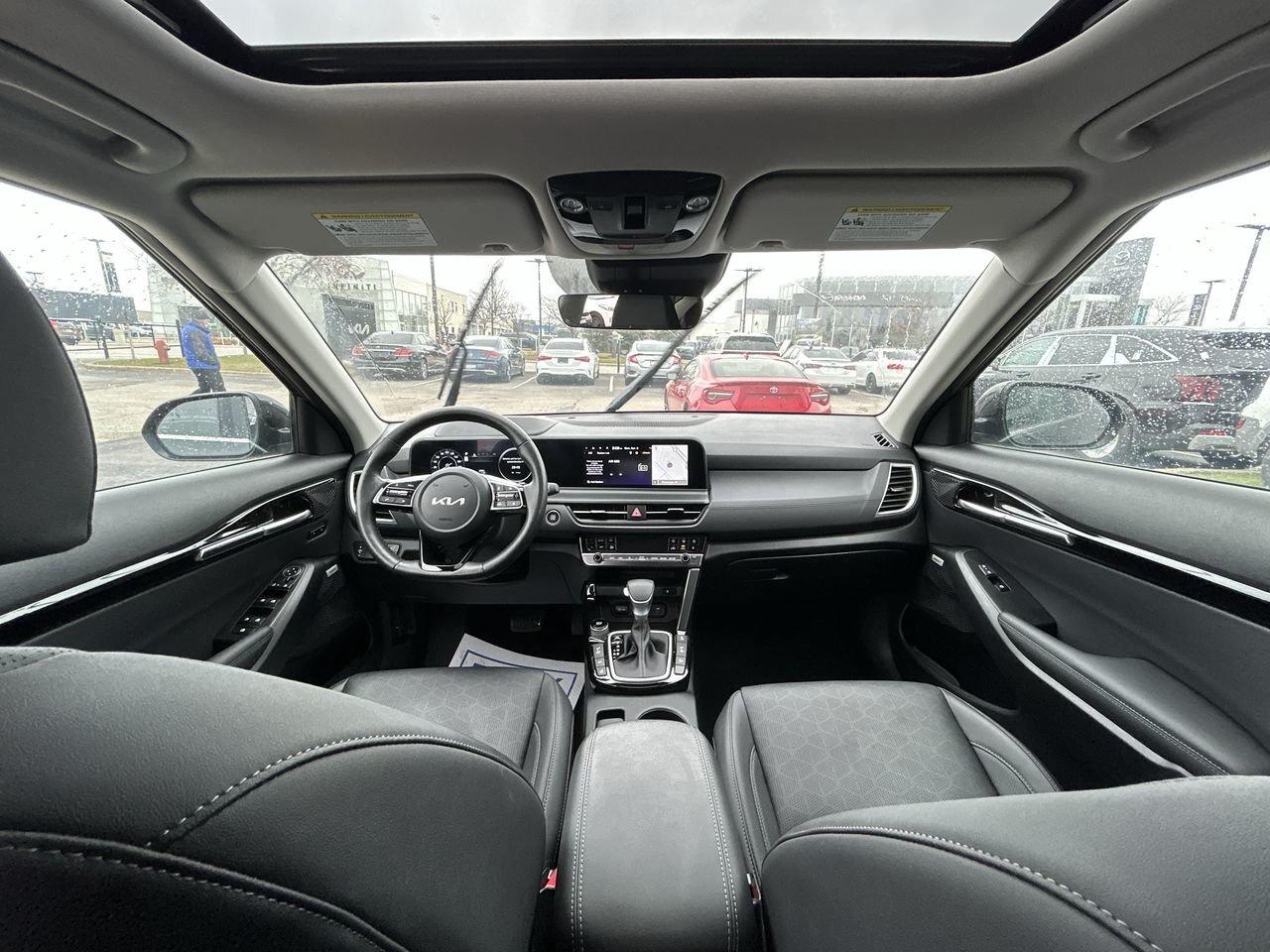 2026 Kia Seltos SX AWD w/Black Interior HUD PREMIUM SOUND NAVIGATI Photo