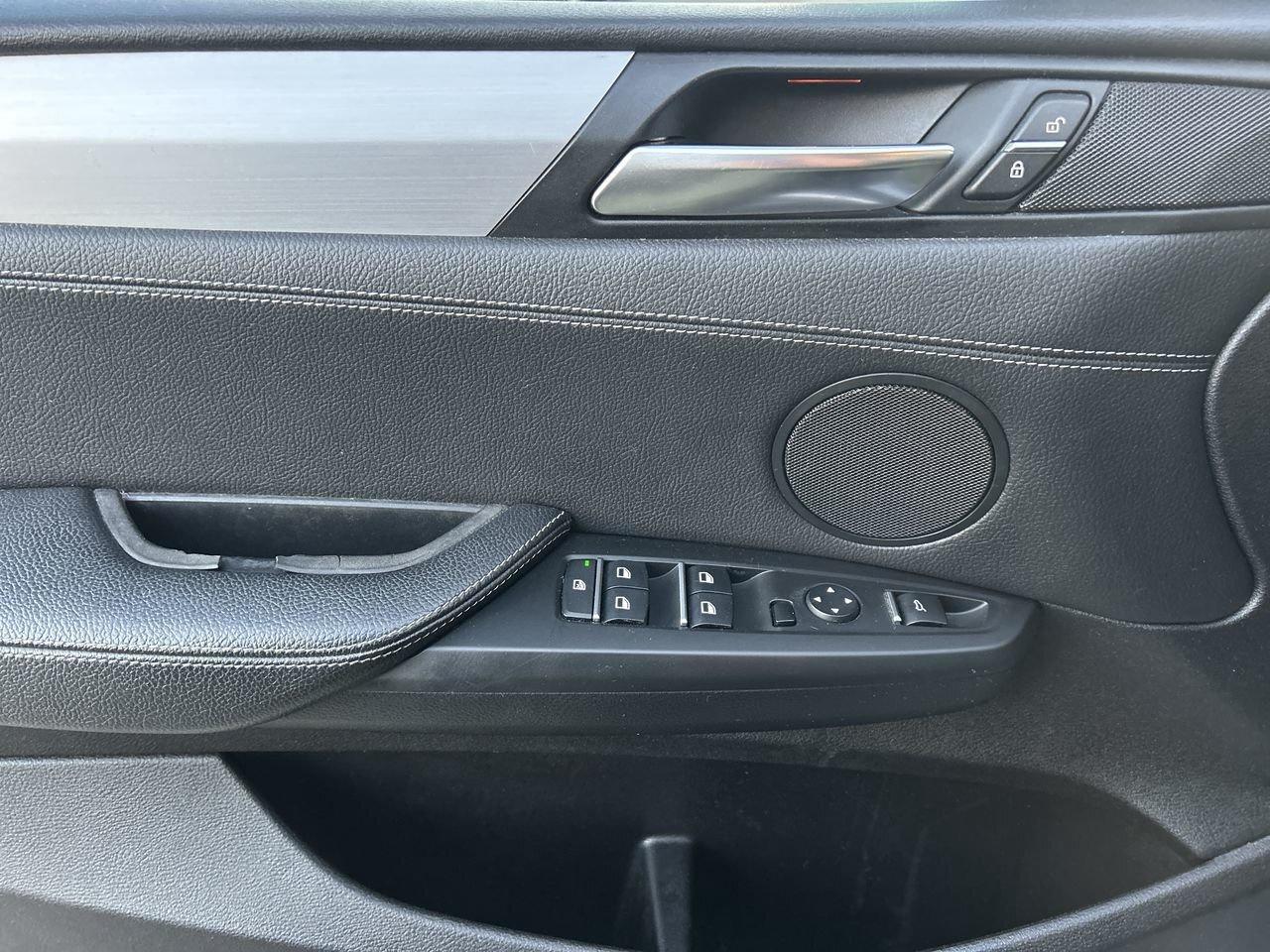 2017 BMW X4 XDrive28i   Sporty, Luxurious, and All-Wheel Drive Photo