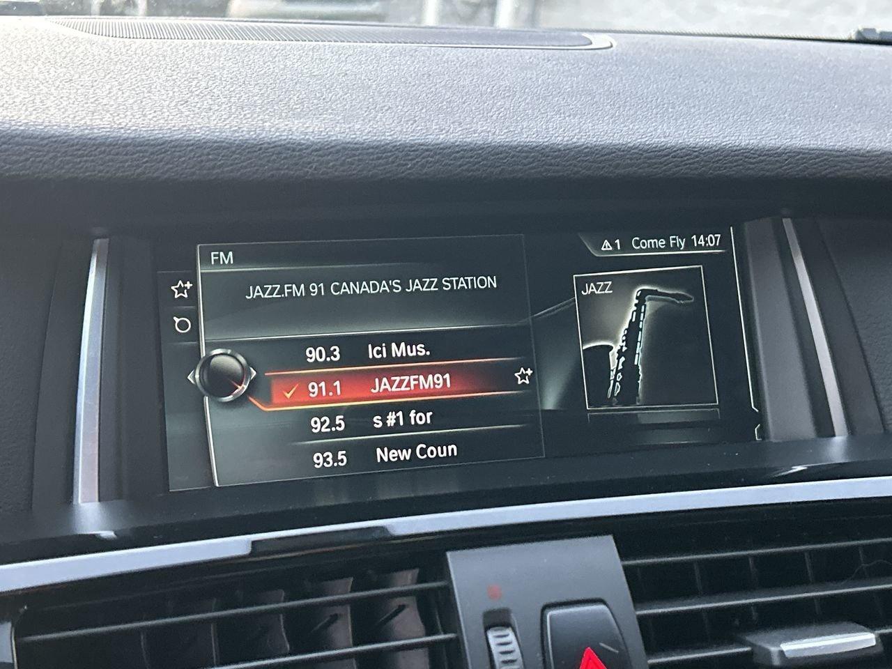 2017 BMW X4 XDrive28i   Sporty, Luxurious, and All-Wheel Drive Photo