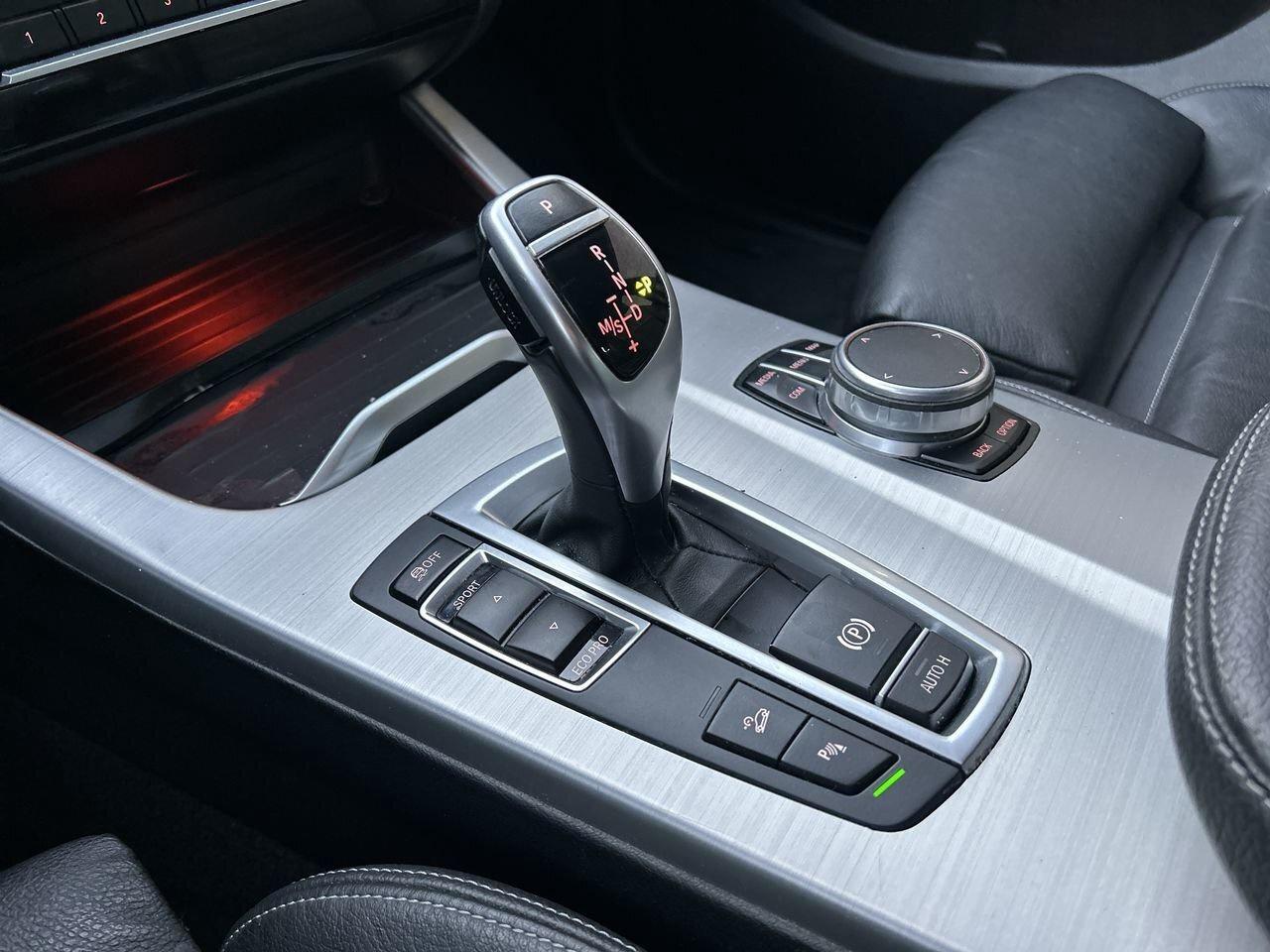 2017 BMW X4 XDrive28i   Sporty, Luxurious, and All-Wheel Drive Photo