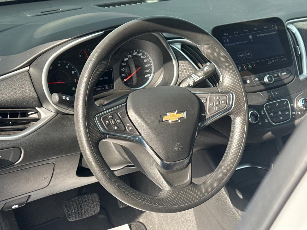 2024 Chevrolet Malibu HEATED SEATS REAR CAM MINT WE FINANCE ALL CREDIT! Photo