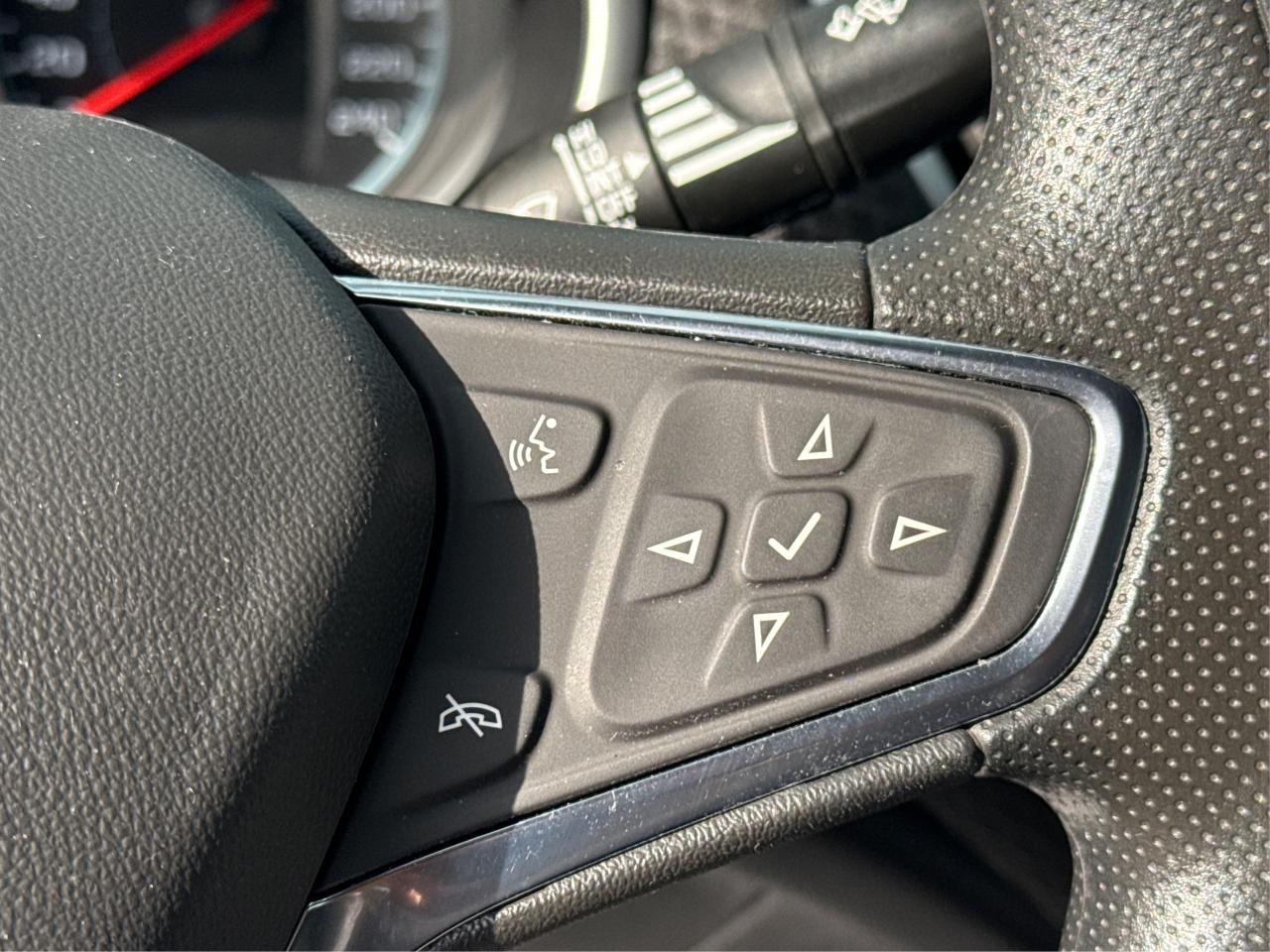 2024 Chevrolet Malibu HEATED SEATS REAR CAM MINT WE FINANCE ALL CREDIT! Photo