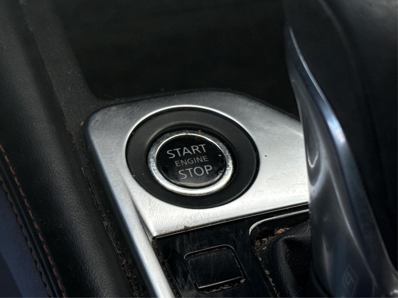 2021 Nissan Sentra NAV LEATHER SUNROOF LOADED! WE FINANCE ALL CREDIT Photo