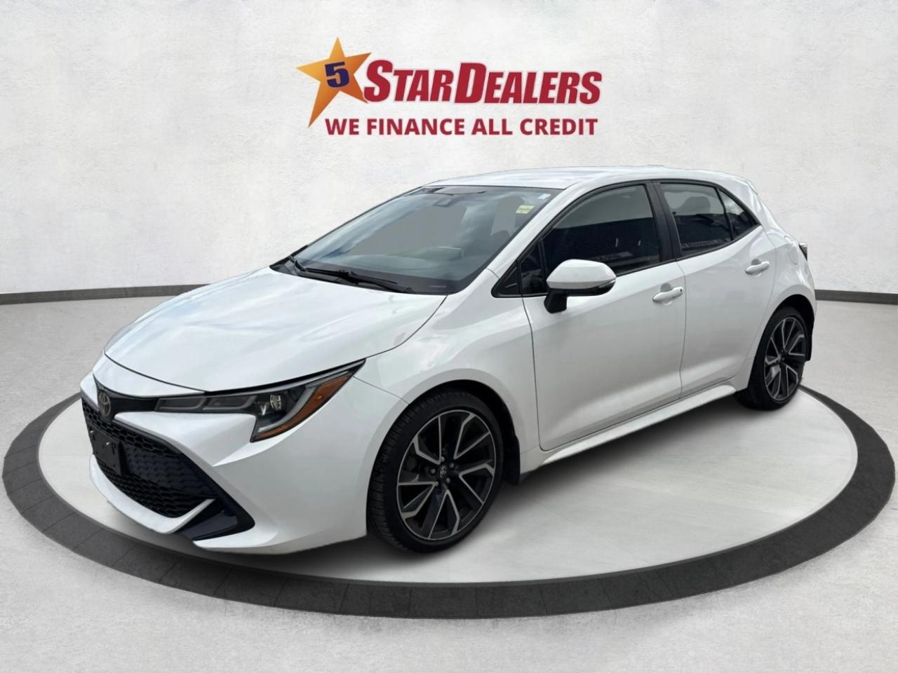 2020 Toyota Corolla Hatchback HEATED SEATS REAR CAM MINT! WE FINANCE ALL CREDIT! Photo