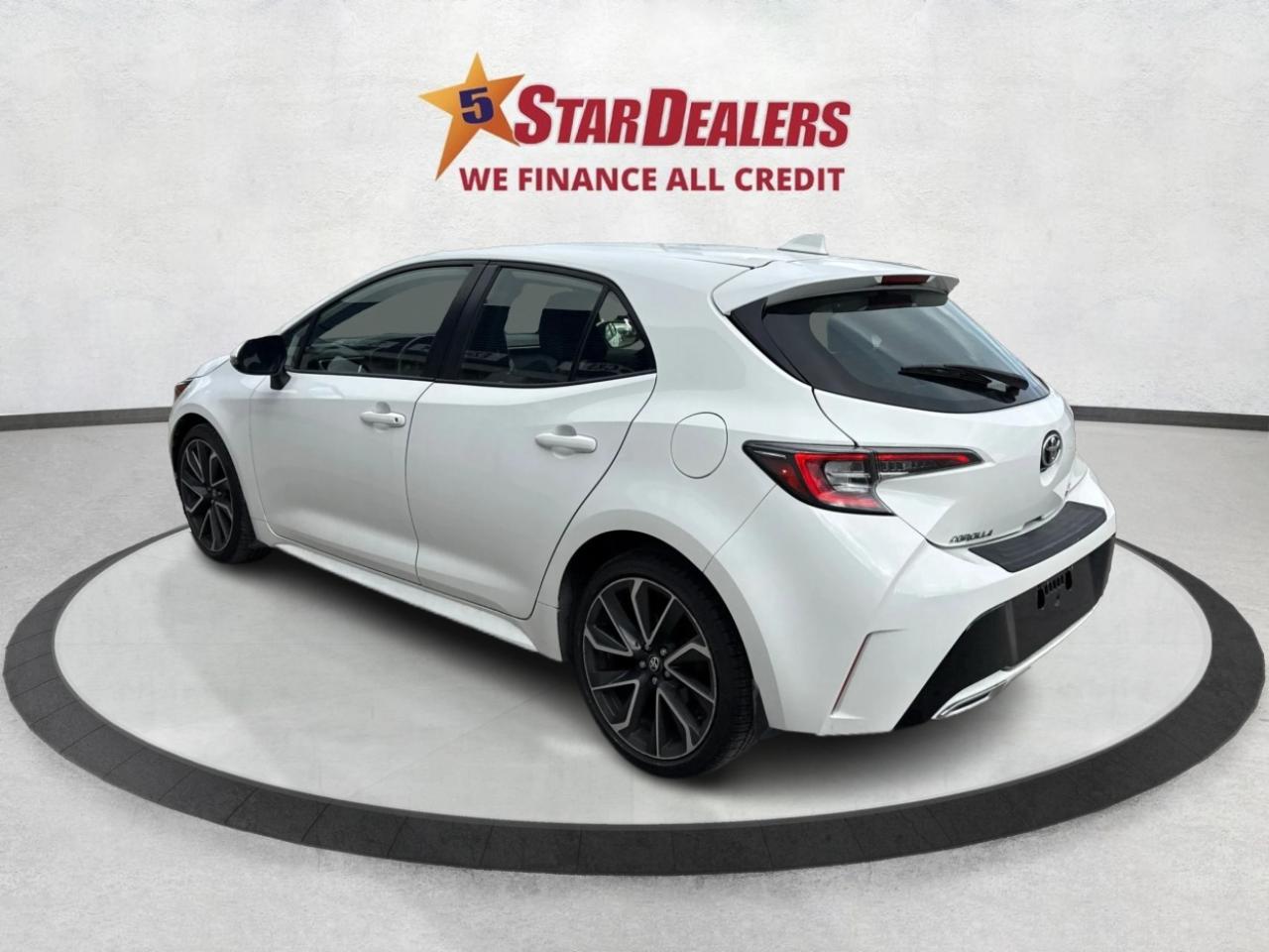 2020 Toyota Corolla Hatchback HEATED SEATS REAR CAM MINT! WE FINANCE ALL CREDIT! Photo