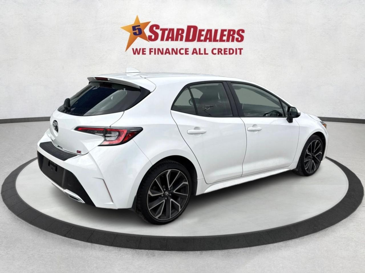 2020 Toyota Corolla Hatchback HEATED SEATS REAR CAM MINT! WE FINANCE ALL CREDIT! Photo