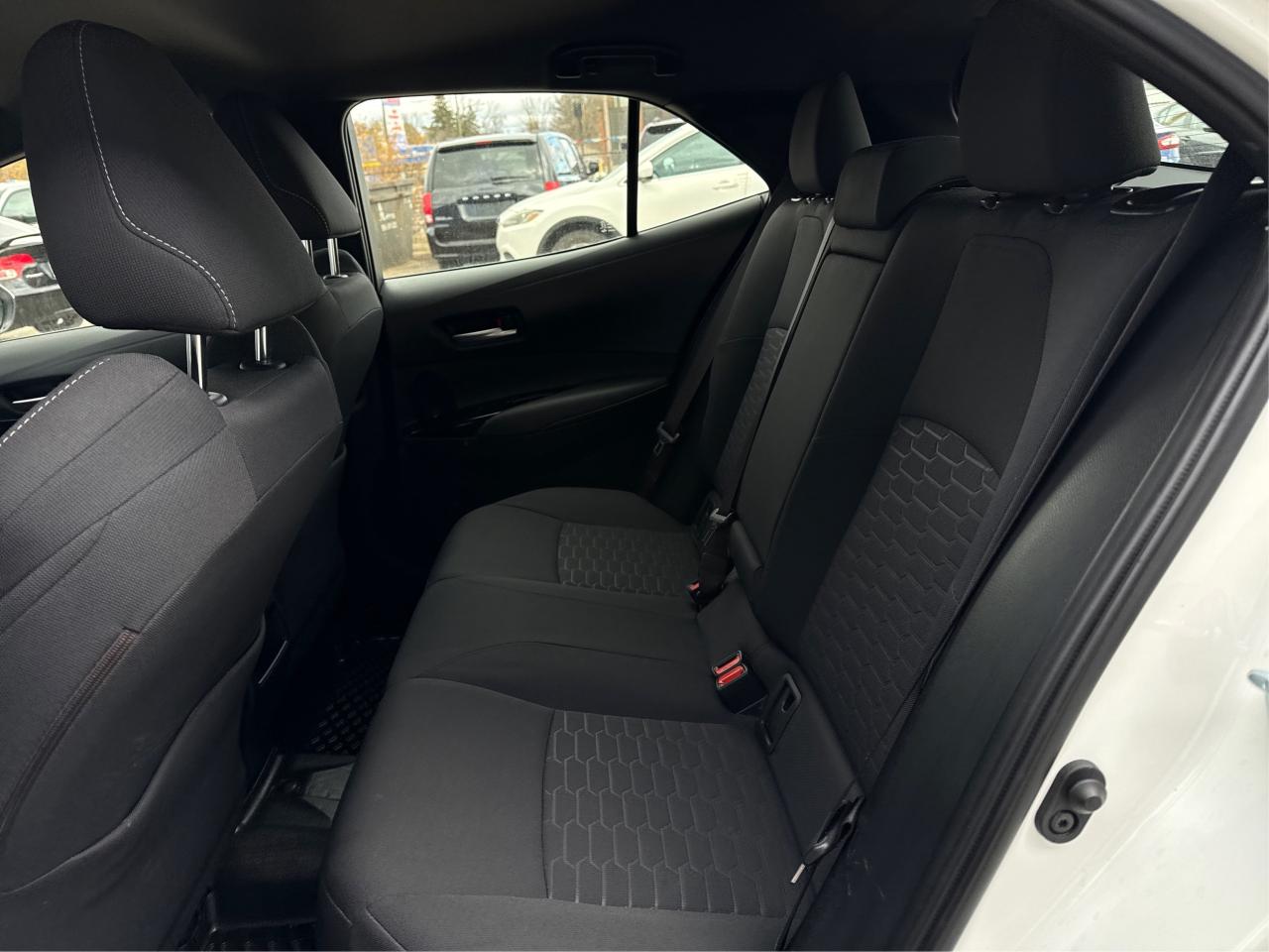 2020 Toyota Corolla Hatchback HEATED SEATS REAR CAM MINT! WE FINANCE ALL CREDIT! Photo