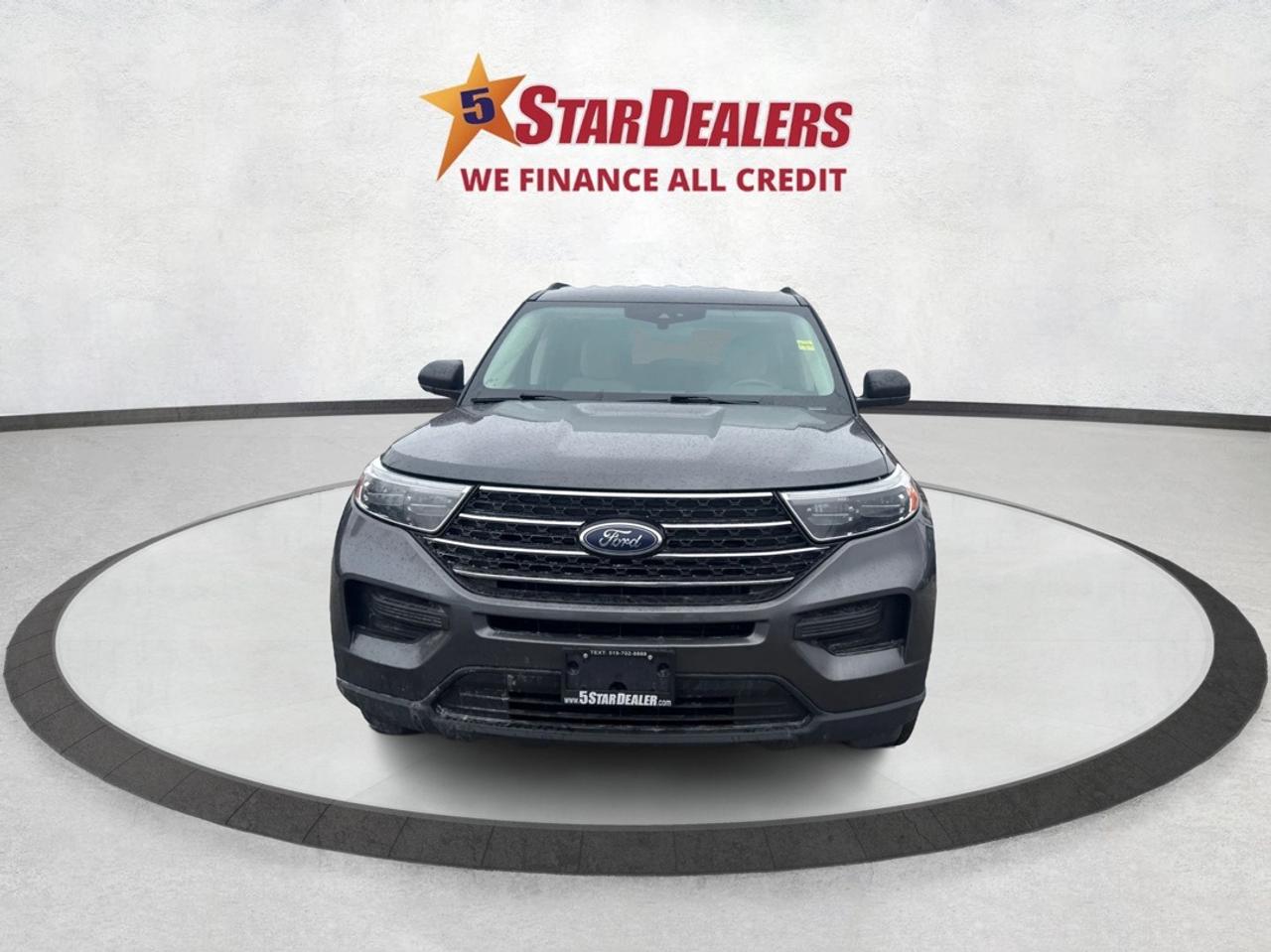 2020 Ford Explorer XLT 4WD MINT! MUST SEE! WE FINANCE ALL CREDIT! Photo