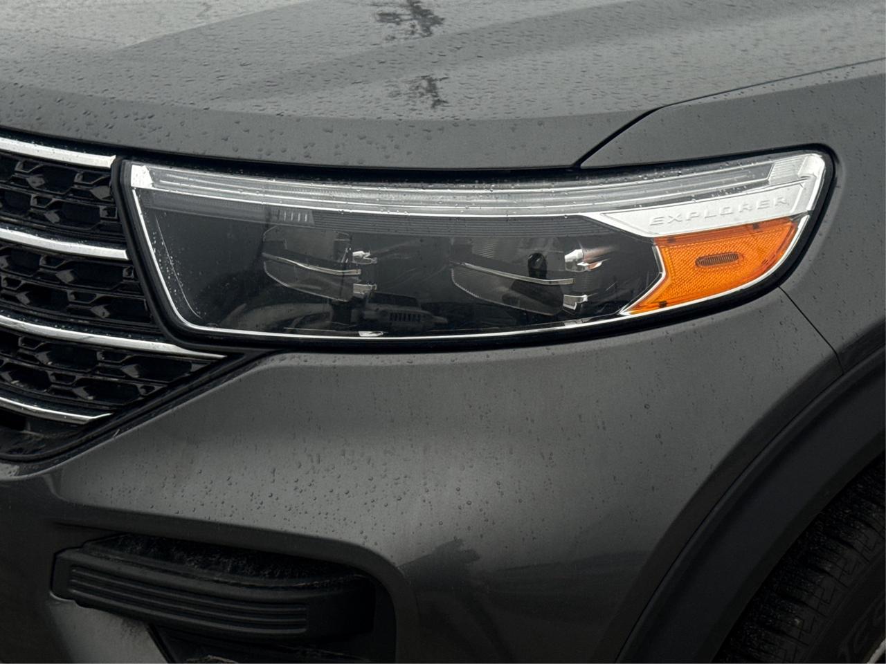 2020 Ford Explorer XLT 4WD MINT! MUST SEE! WE FINANCE ALL CREDIT! Photo