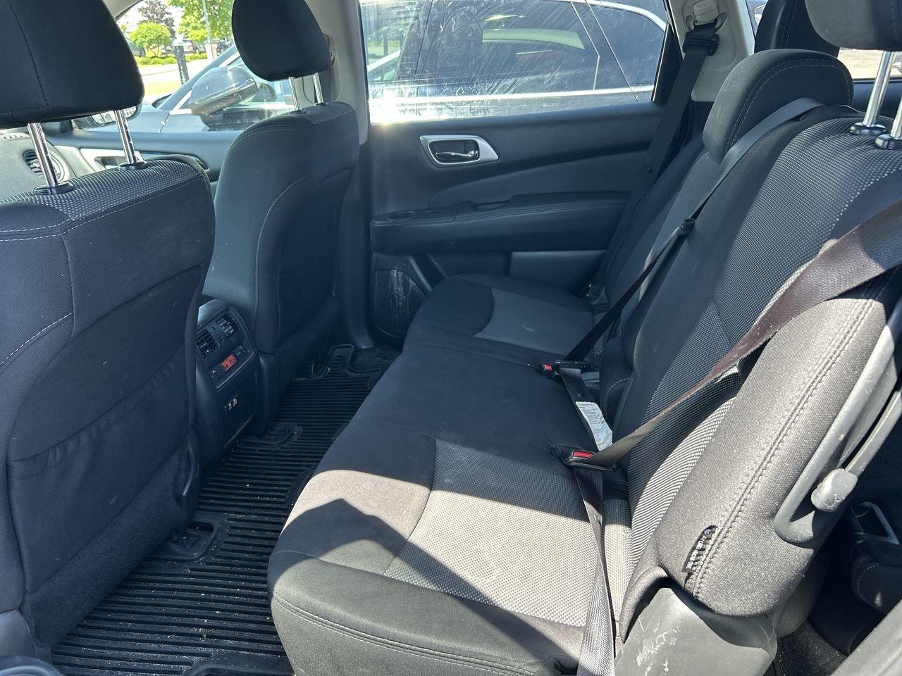 2019 Nissan Pathfinder SL Premium   Spacious, Comfortable, Family-Ready V Photo