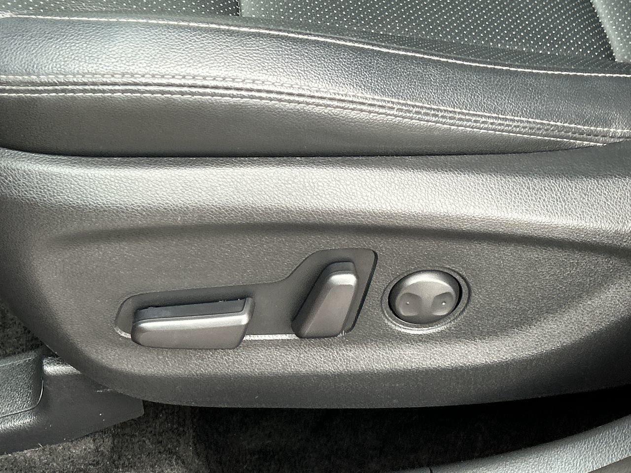 2021 Kia Sportage EX   Style, Comfort & Value NO ACCIDENTS   ONE OWN Photo