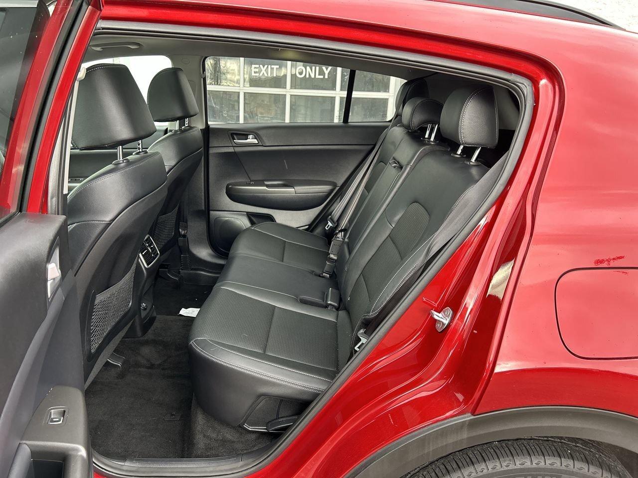 2021 Kia Sportage EX   Style, Comfort & Value NO ACCIDENTS   ONE OWN Photo