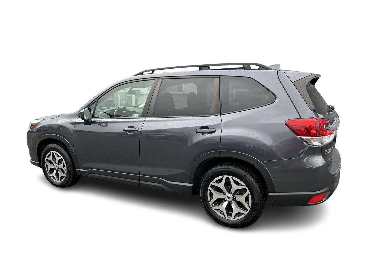 2022 Subaru Forester Touring   Adventure-Ready, Comfortable, Clean PANO Photo
