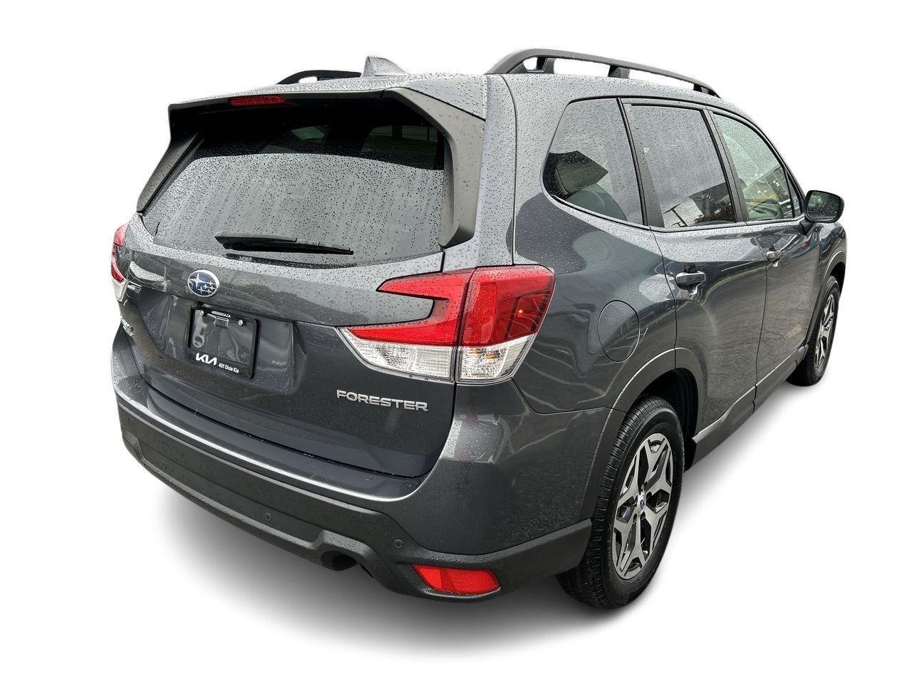 2022 Subaru Forester Touring   Adventure-Ready, Comfortable, Clean PANO Photo