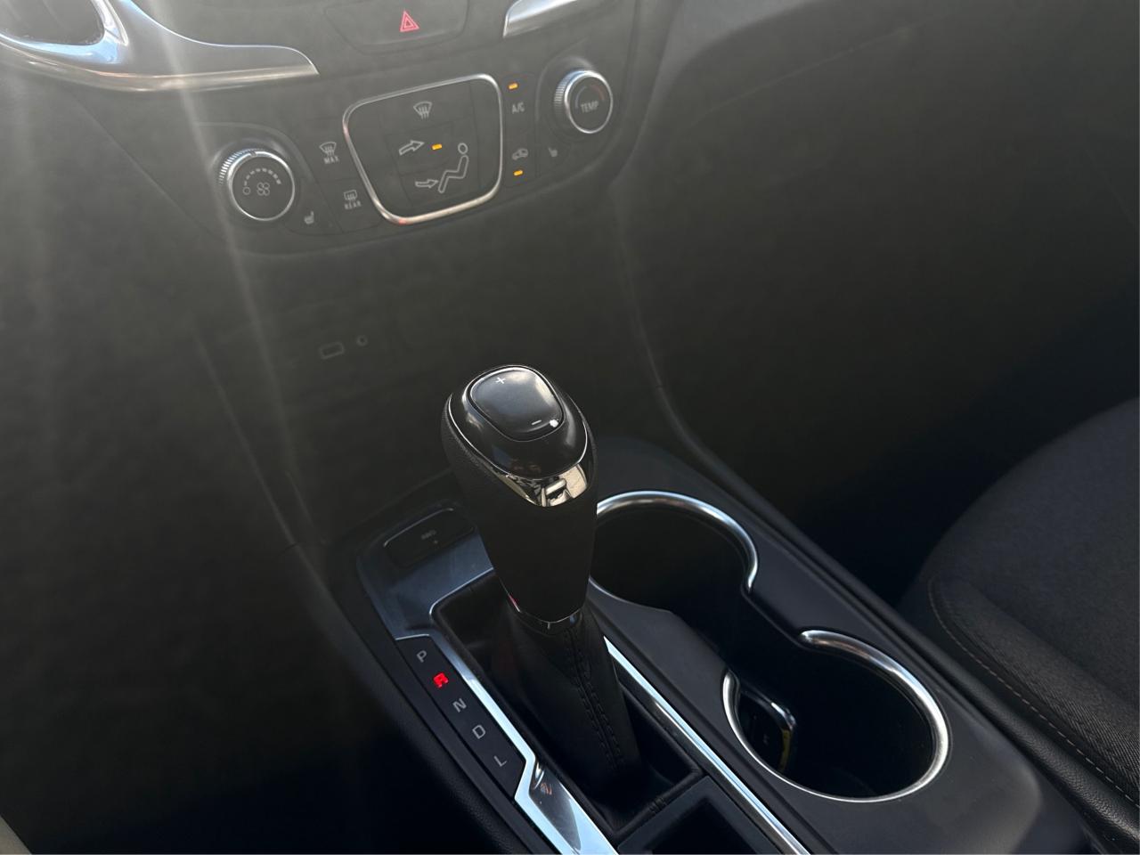 2021 Chevrolet Equinox AWD 4CRUISE HEATED SEATS! WE FINANCE ALL CREDIT! Photo