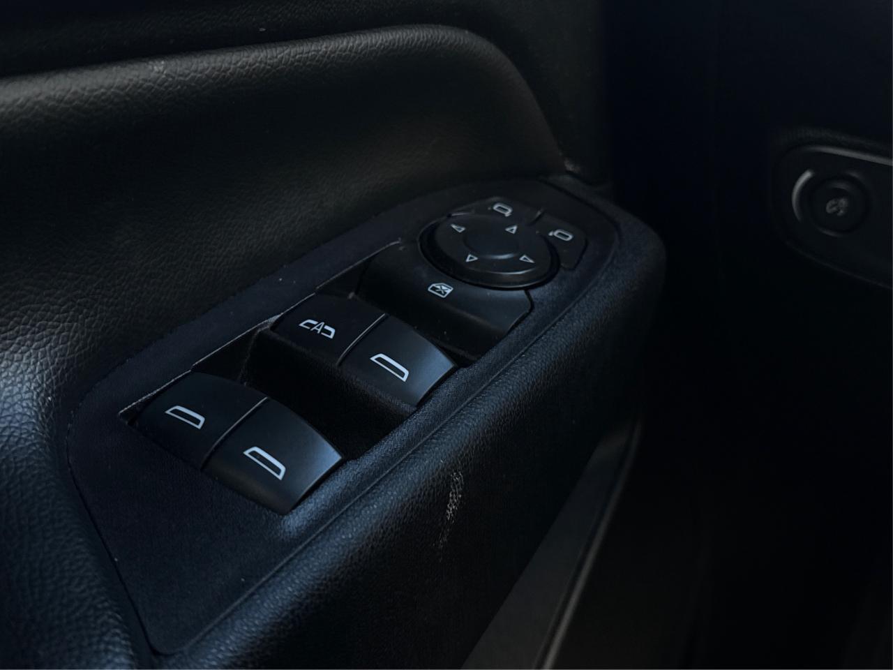 2021 Chevrolet Equinox AWD 4CRUISE HEATED SEATS! WE FINANCE ALL CREDIT! Photo