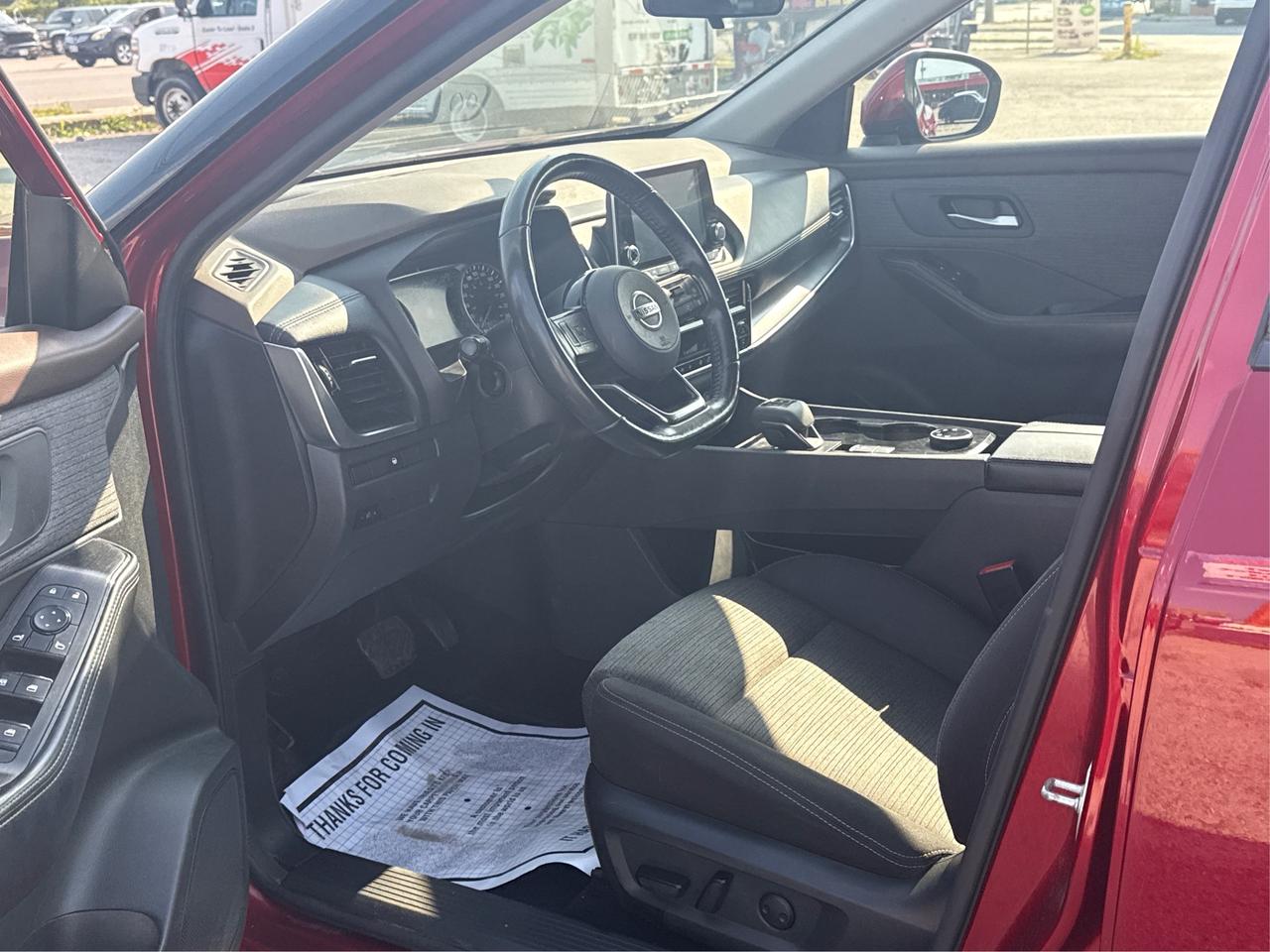 2021 Nissan Rogue AWD SUNROOF HEATED SEATS! WE FINANCE ALL CREDIT Photo