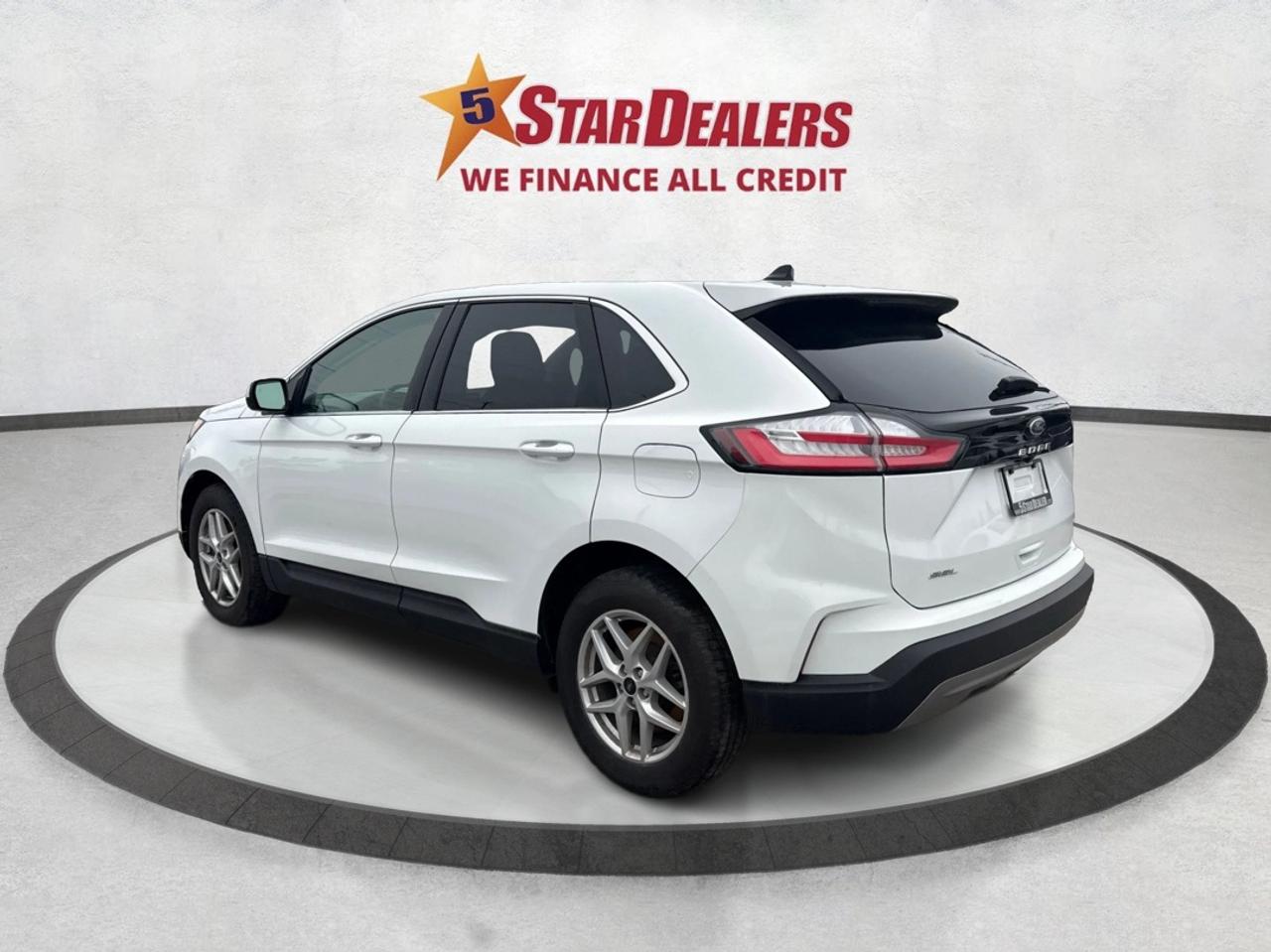 2024 Ford Edge SEL AWD HEATED SEATS LOADED WE FINANCE ALL CREDIT! Photo4