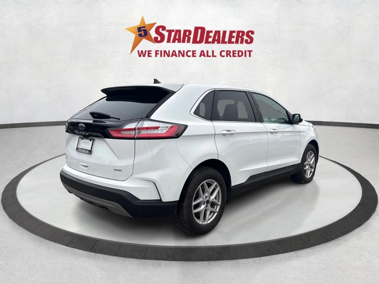 2024 Ford Edge SEL AWD HEATED SEATS LOADED WE FINANCE ALL CREDIT! Photo